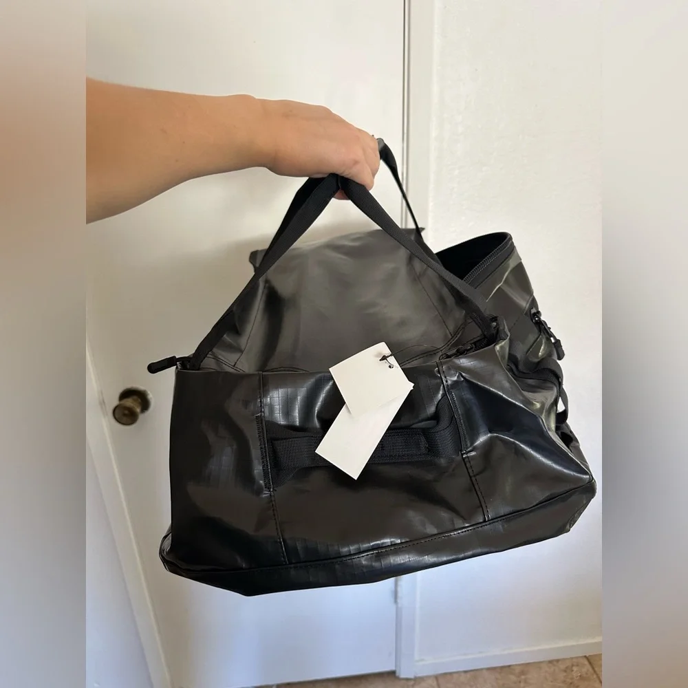 Levi’s black duffel bag backpack